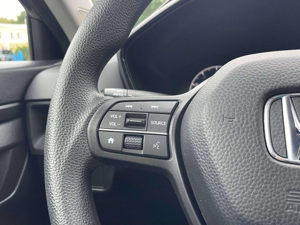 Certified 2024 Honda CR-V EX image 22