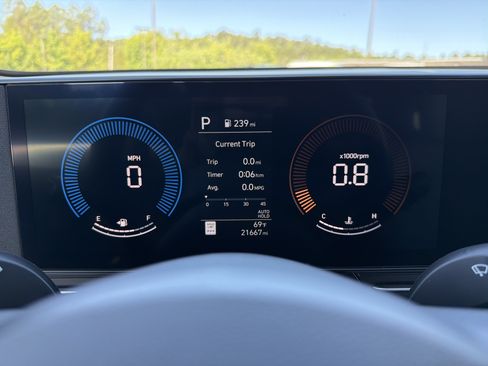 Used 2026 Hyundai Kona SEL Sport FWD image 11