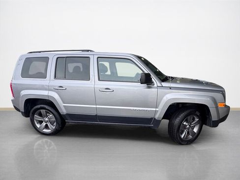Used 2015 Jeep Patriot High Altitude image 2