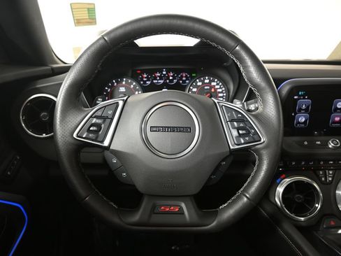 Used 2018 Chevrolet Camaro SS RWD image 35