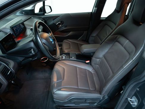 Used 2019 BMW i3 RWD image 4