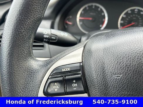 Used 2011 Honda Accord LX image 18