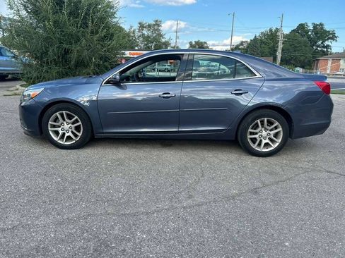 Used 2013 Chevrolet Malibu LT w/ Power Convenience Package FWD image 8