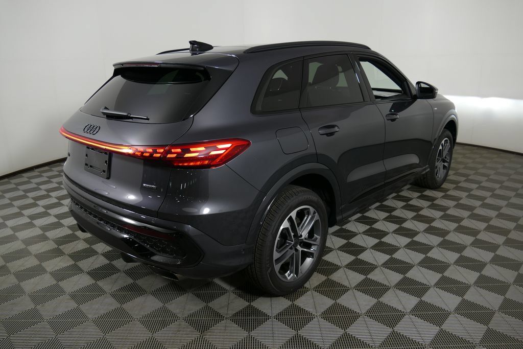New 2026 Audi Q5 2.0T AWD/4WD image 3