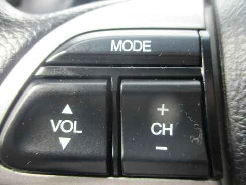 Used 2012 Honda Accord LX image 33