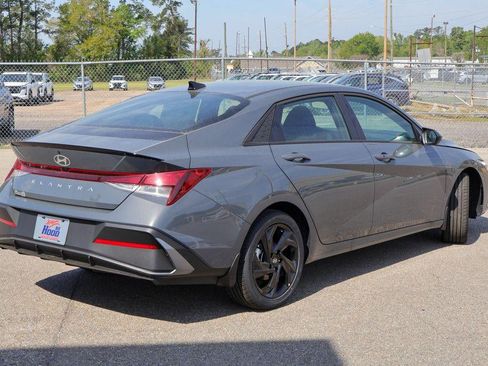 New 2026 Hyundai Elantra Sport image 25