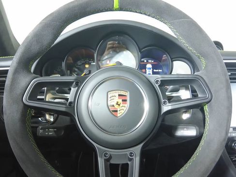 Used 2019 Porsche 911 GT3 RS image 13