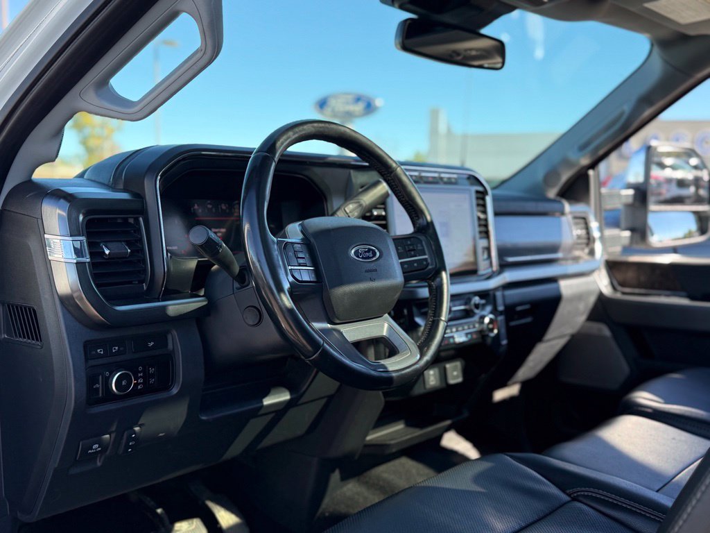 Used 2024 Ford F350 Lariat w/ Chrome Package AWD/4WD image 12