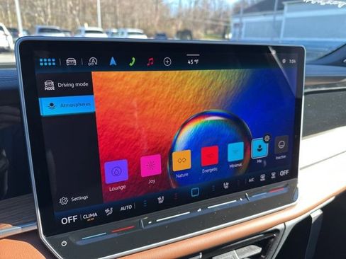 New 2026 Volkswagen Tiguan SEL R-Line image 27