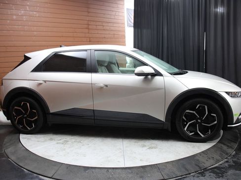 Used 2023 Hyundai Ioniq 5 SEL image 17