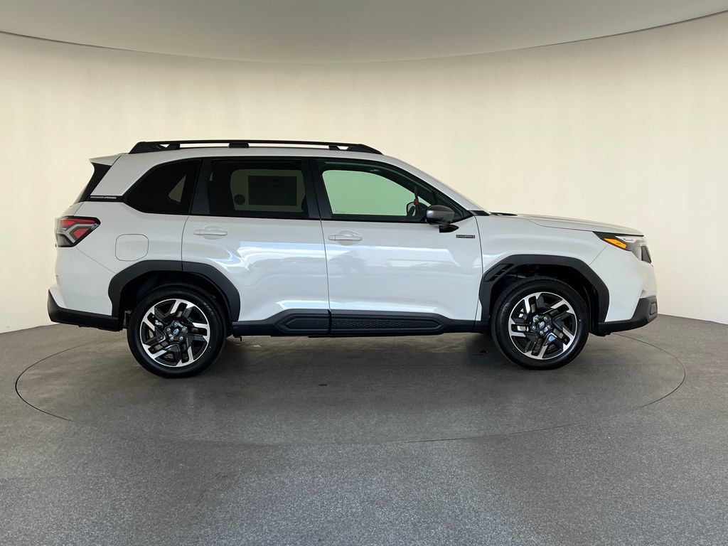 New 2026 Subaru Forester Premium AWD/4WD image 2