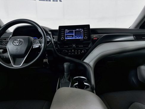 Used 2021 Toyota Camry LE FWD image 22
