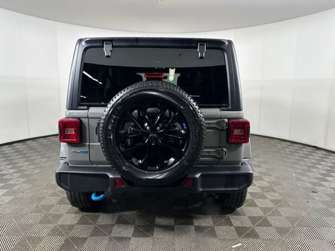 Used 2023 Jeep Wrangler Unlimited Sahara w/ Cold Weather Group image 4