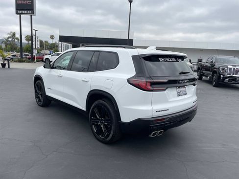 Used 2026 GMC Acadia Elevation w/ Black Edition FWD image 7