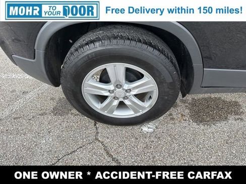 Used 2020 Chevrolet Trax LS w/ Tint and Cruise Package image 9