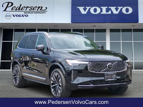 Certified 2026 Volvo XC90 B5 Plus w/ Protection Package AWD/4WD image 1
