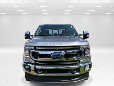 Used 2021 Ford F350 XLT w/ XLT Premium Package AWD/4WD image 2