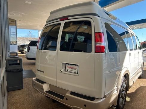 New 2026 Chevrolet Express 2500 w/ Driver Convenience Package RWD image 4