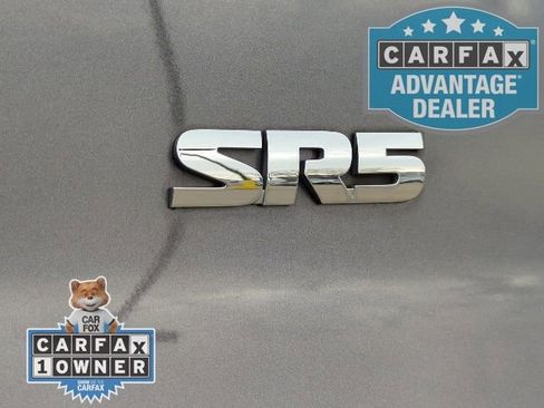 Used 2018 Toyota 4Runner SR5 image 30