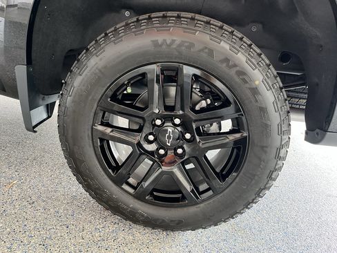 New 2026 Chevrolet Silverado 1500 RST w/ Z71 Off-Road Package AWD/4WD image 34