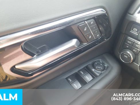 Used 2025 Chevrolet Tahoe LT AWD/4WD image 33