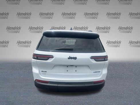 Used 2025 Jeep Grand Cherokee L Limited w/ Luxury Tech Group II AWD/4WD image 8