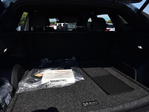New 2026 Volkswagen Atlas Cross Sport SEL R-Line AWD/4WD image 25