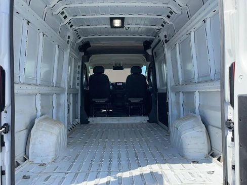 Used 2025 RAM ProMaster 3500 w/ Convenience Group FWD image 37