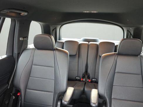 Used 2020 Mercedes-Benz GLS 450 4MATIC image 13