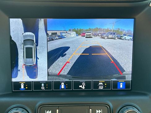 Used 2022 GMC Terrain Denali w/ Black Diamond Edition image 22