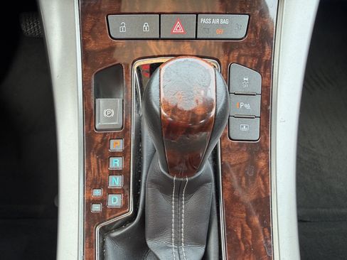 Used 2011 Buick LaCrosse CXS FWD image 17
