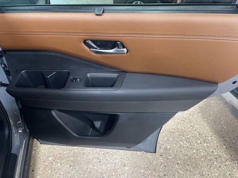 New 2026 Nissan Pathfinder Platinum w/ Cargo Package AWD/4WD image 28