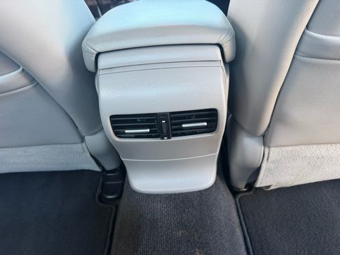 Used 2012 Honda Accord EX-L image 12