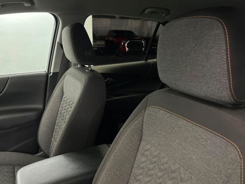 Used 2024 Chevrolet Equinox LT AWD/4WD image 17