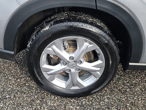 Certified 2024 Honda HR-V LX image 9