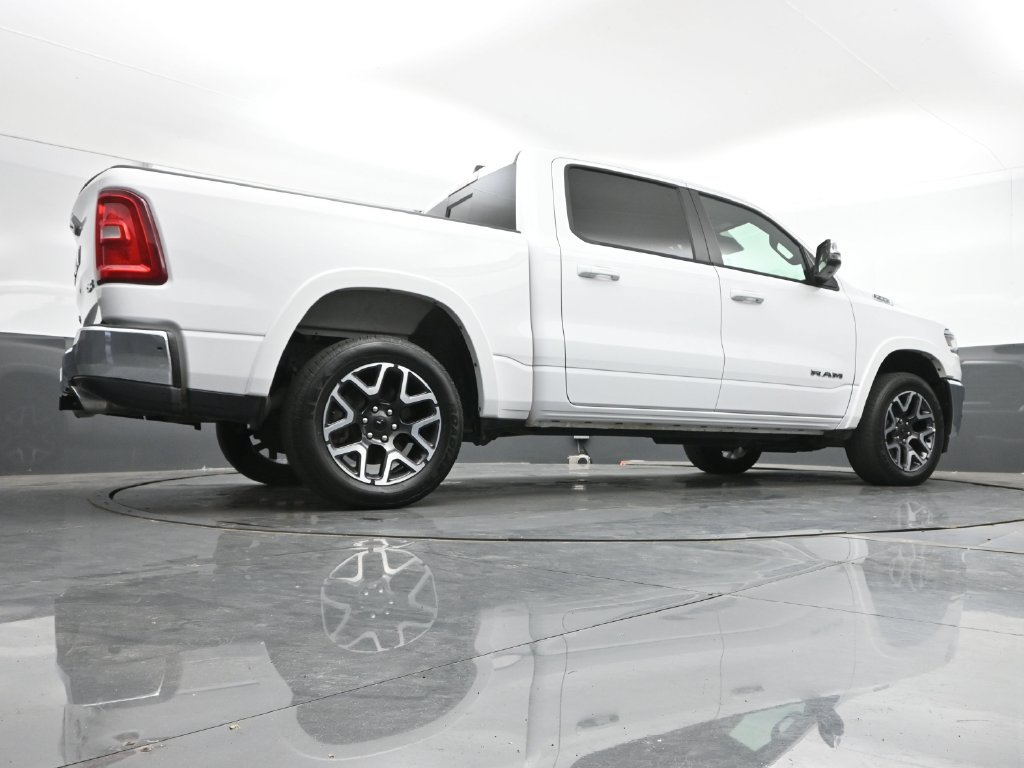 Used 2026 RAM 1500 Laramie AWD/4WD image 38