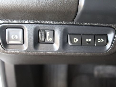 Used 2023 GMC Acadia Denali w/ Denali Technology Package AWD/4WD image 38