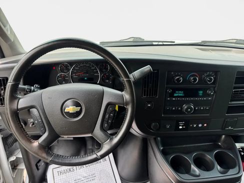Used 2021 Chevrolet Express 2500 w/ Driver Convenience Package RWD image 11