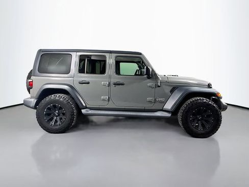Used 2019 Jeep Wrangler Unlimited Sport S AWD/4WD image 4
