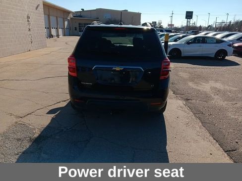 Used 2017 Chevrolet Equinox LT w/ Convenience Package image 5