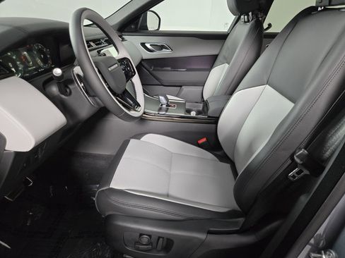 New 2026 Land Rover Range Rover Velar Dynamic SE image 11