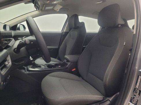 Used 2025 Kia K4 FWD image 17