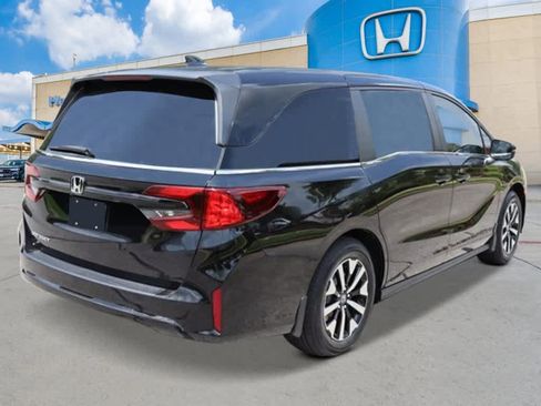 New 2026 Honda Odyssey EX-L image 5