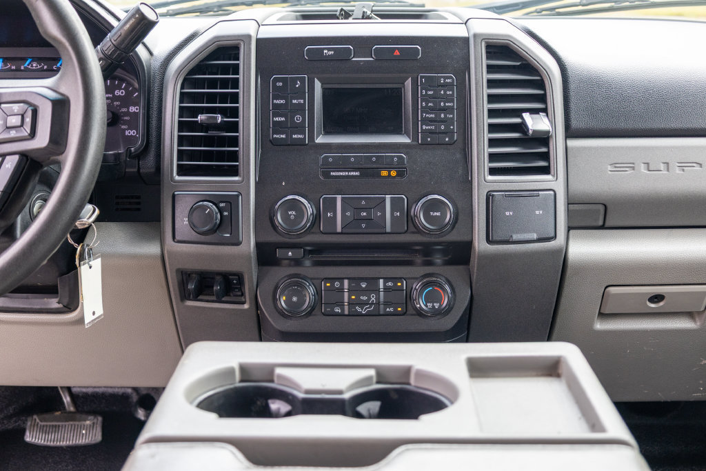 Used 2017 Ford F250 XL w/ Power Equipment Group RWD image 16