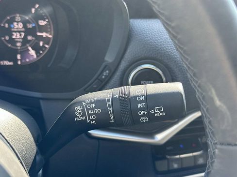 Certified 2025 MAZDA CX-70 Plug-In Hybrid w/ Premium Pkg image 18