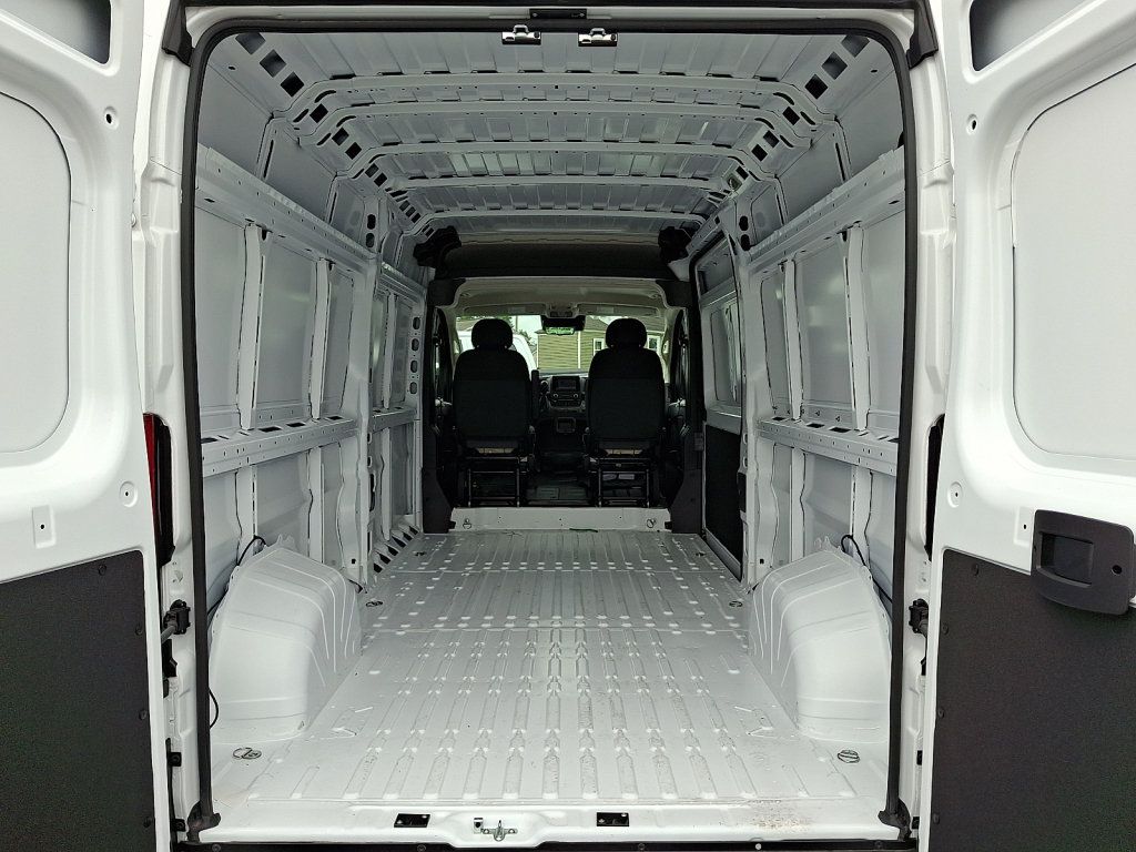 New 2026 RAM ProMaster 2500 w/ Advanced Safety Group FWD image 19