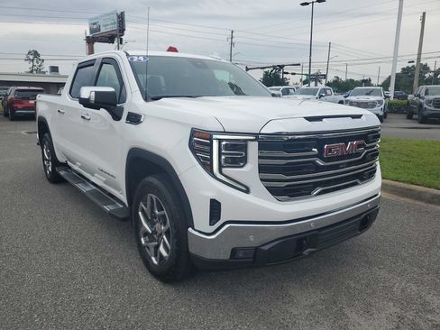 Used 2024 GMC Sierra 1500 SLT w/ SLT Premium Plus Package AWD/4WD image 8