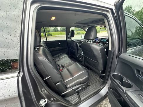Used 2022 Honda Pilot Special Edition image 17