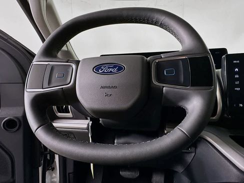 New 2026 Ford Expedition Active RWD image 16