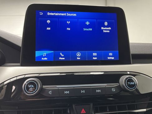 Used 2022 Ford Escape SEL AWD/4WD image 19